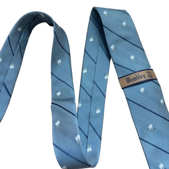Wembley Silk Blend Tie Men's Necktie Blue Tennis NEW NWT Sport Rackets - Picture 2 of 5